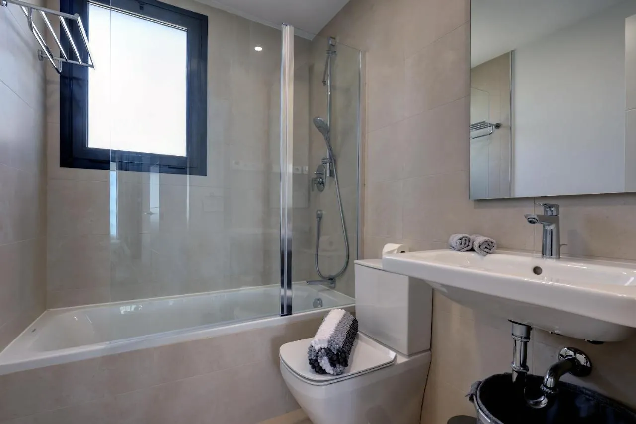New Spectacular Sea View Apartment At Higueron Next To Carvajal Beach Fuengirola 0*,  Hiszpania