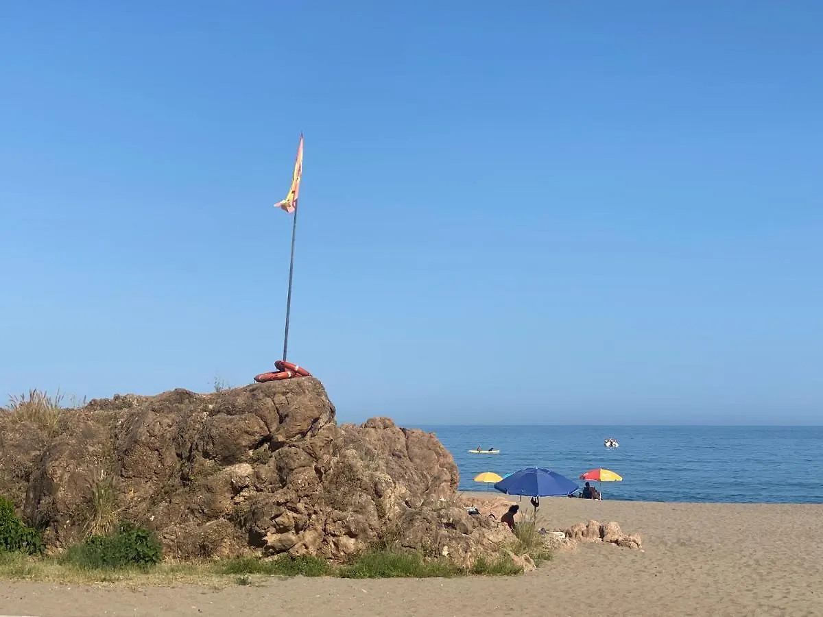 New Spectacular Sea View Apartment At Higueron Next To Carvajal Beach 丰希罗拉