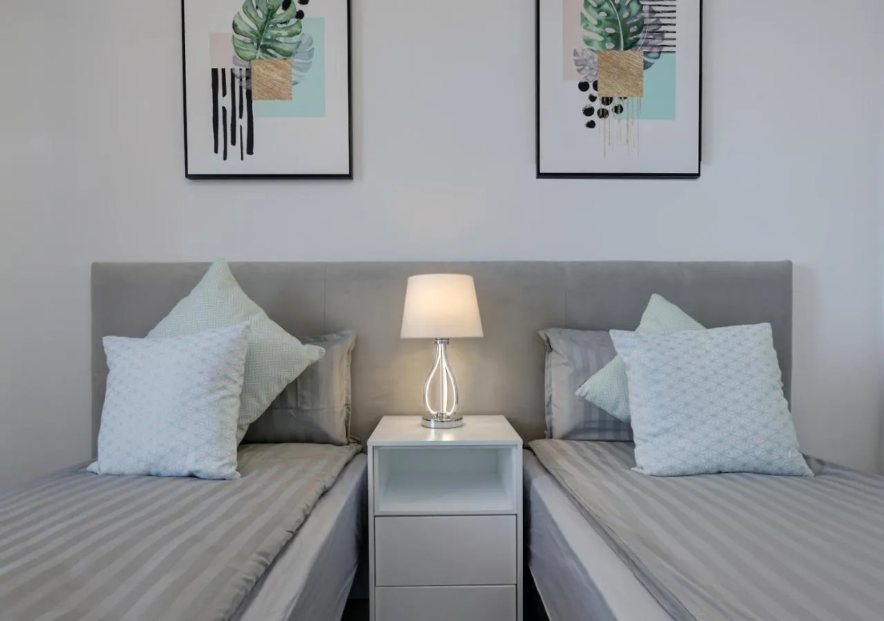 New Spectacular Sea View Apartment At Higueron Next To Carvajal Beach Фуэнхирола Испания