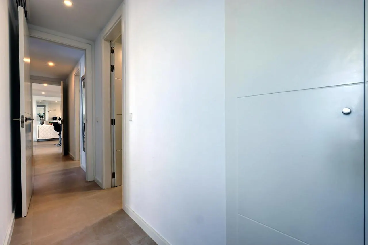 New Spectacular Sea View Apartment At Higueron Next To Carvajal Beach Фуэнхирола